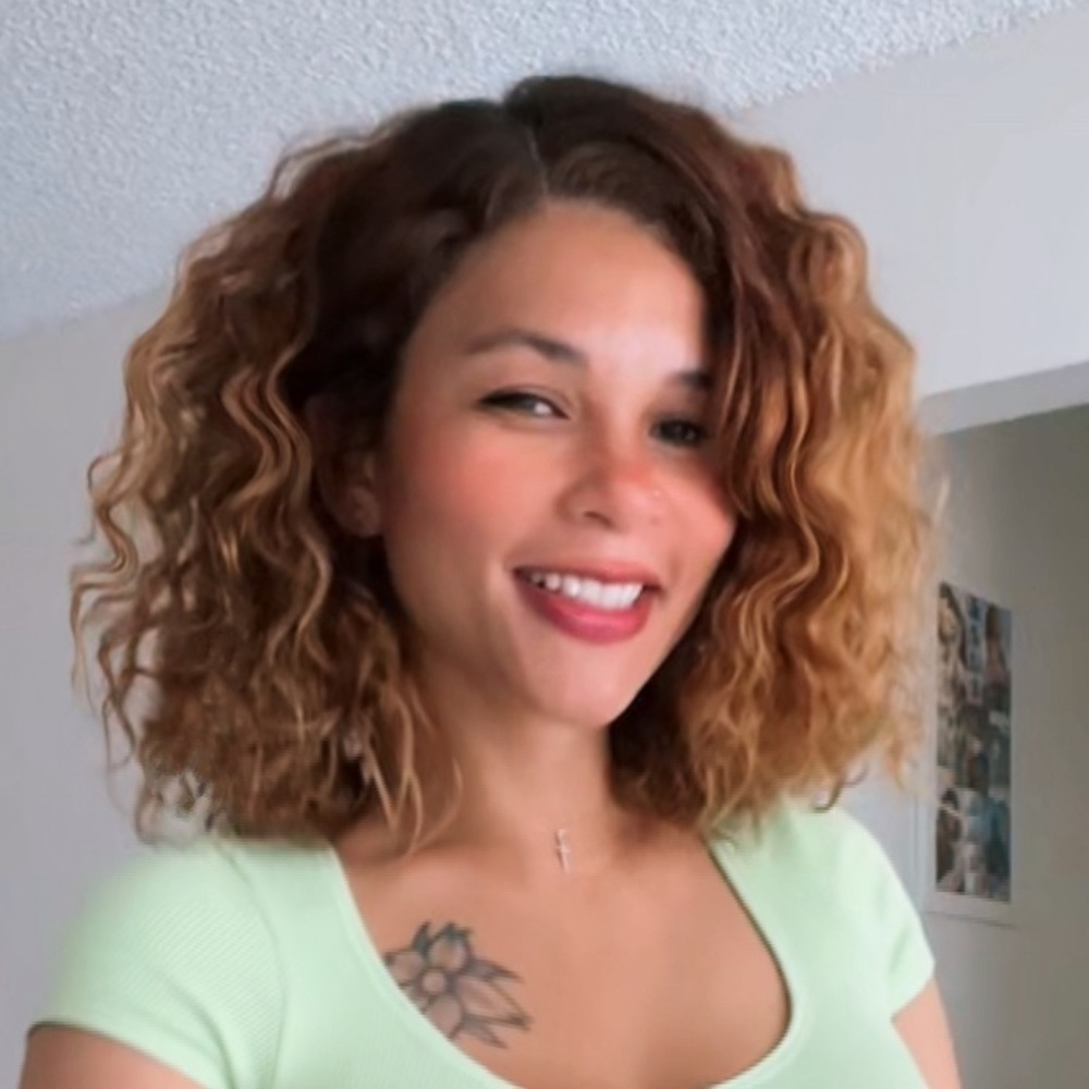 Meet your Posher, Kisha